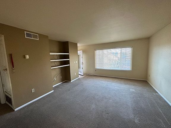 4th image of 9283 E Arbor Cir #0