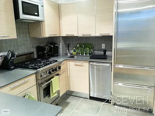 Rented by 24 7 NYC Realty Inc. | media 10