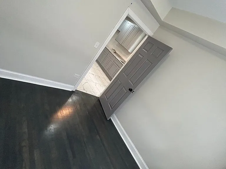 7730 S Cornell Ave #2 — Photo 31