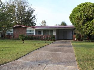 213 Oak Dr, Daleville, AL 36322