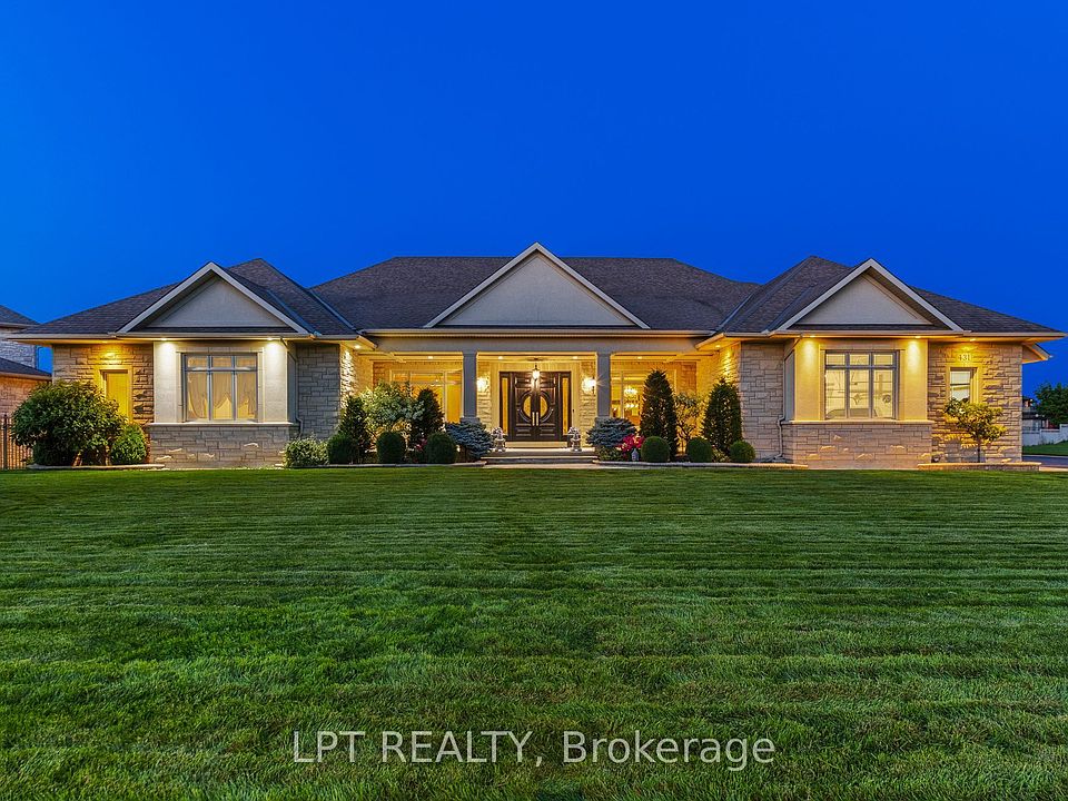 1st image of 431 Lockmaster Cres