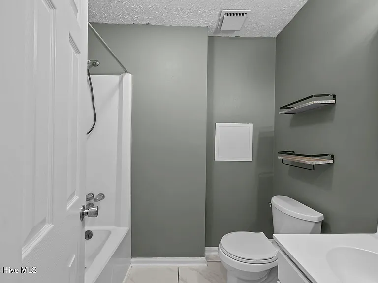 126 Woodland Dr — Photo 11