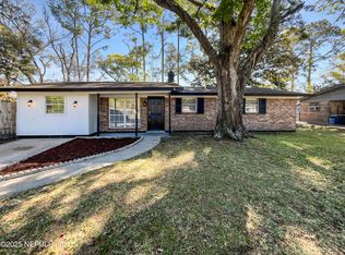 4107 Sharbeth Dr E, Jacksonville, FL 32210