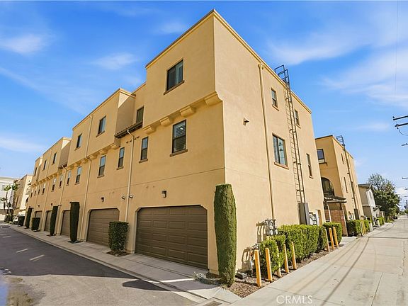 2nd image of 809 S Anaheim Blvd Unit 101