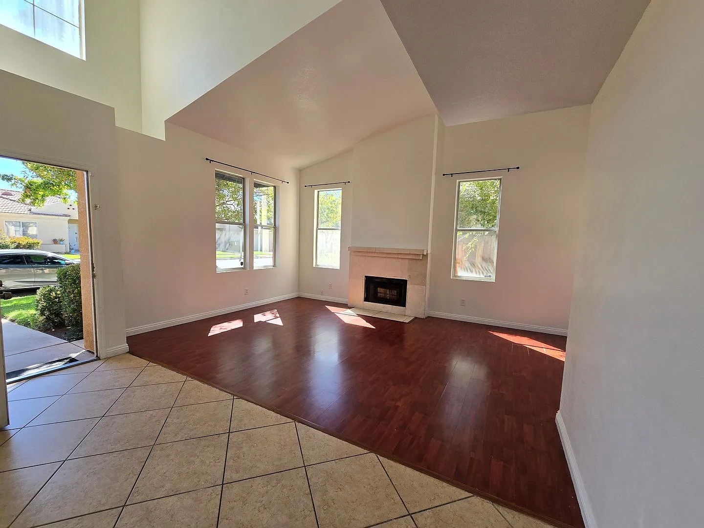40137 La Cota Dr Palmdale CA 93550 — Photo 4