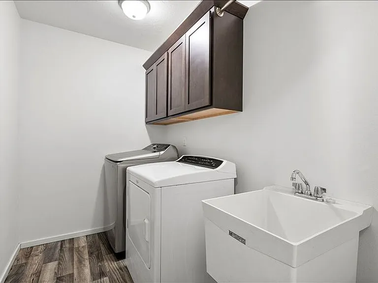 5813 Sidon Ln — Photo 14