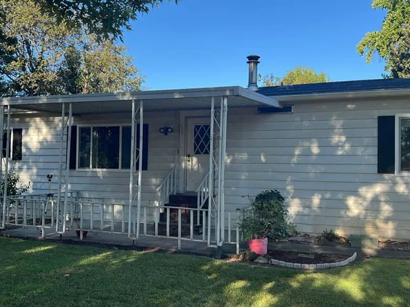 5277 Table Rock Rd, Central Point, OR 97502
