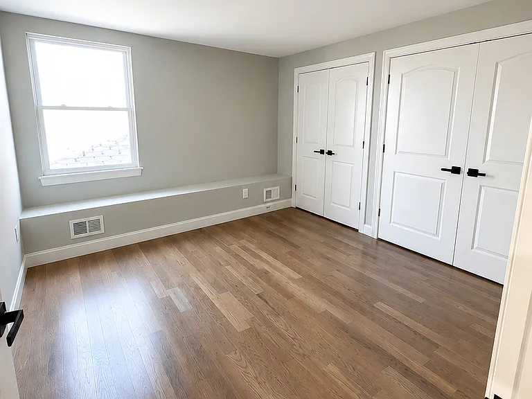 938 Morris Park Ave #1 — Photo 5