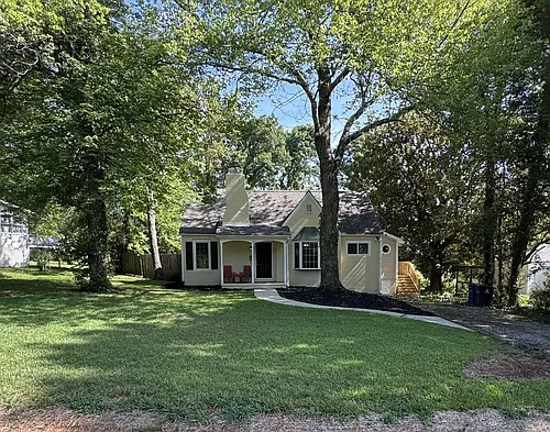 1223 Brookwood Dr Photo 1