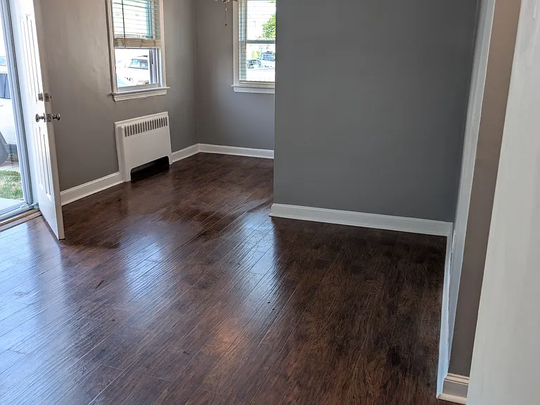 212 N Harding Ave — Photo 6