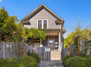 935 NE Prescott St, Portland, OR 97211