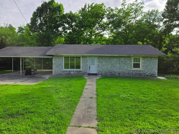 2504 Ahloso Rd, Ada, OK 74820