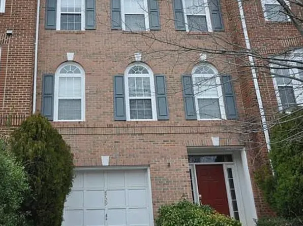 4729 Bideford Sq, Fairfax, VA 22030