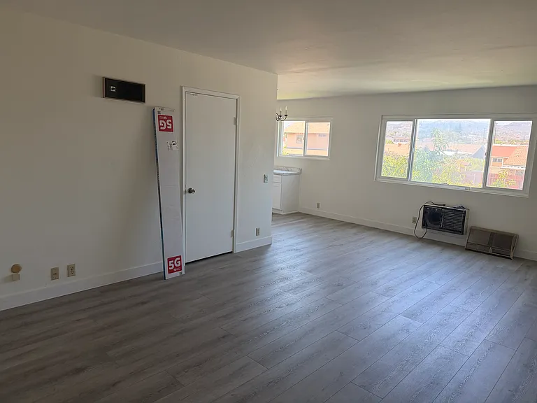 1260 E Washington Ave #8 — Photo 7