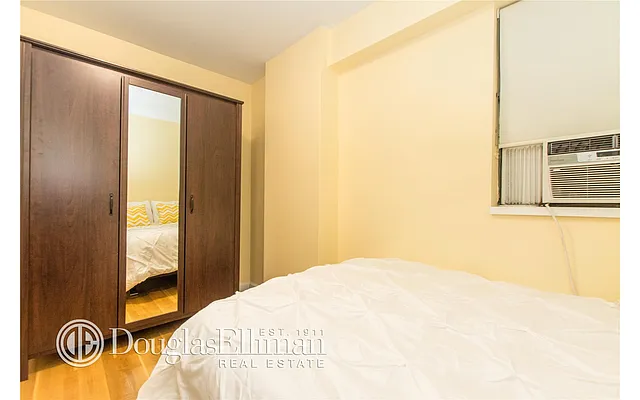 Sold by Douglas Elliman | media 20