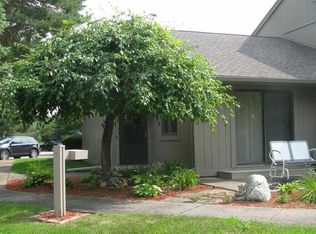 2256 Fairway Pnes, Bay City, MI
