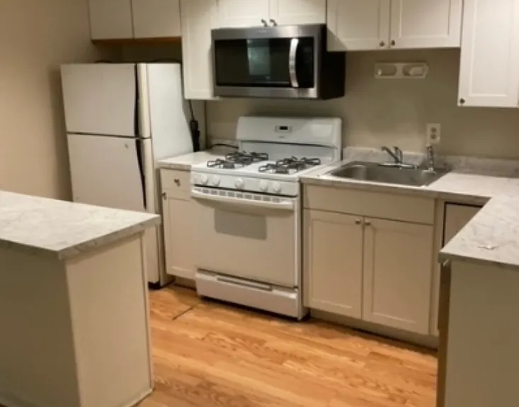 2801 N Calvert St #1 — Photo 6