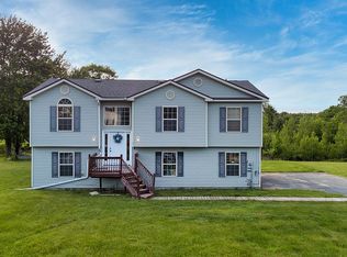 64 Club Ln, Rock Hill, NY 12775