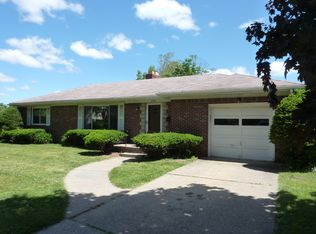 3746 Indian Rd, Ottawa Hills, OH 43606