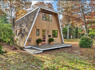 (Undisclosed Address), West Kingston, RI 02892