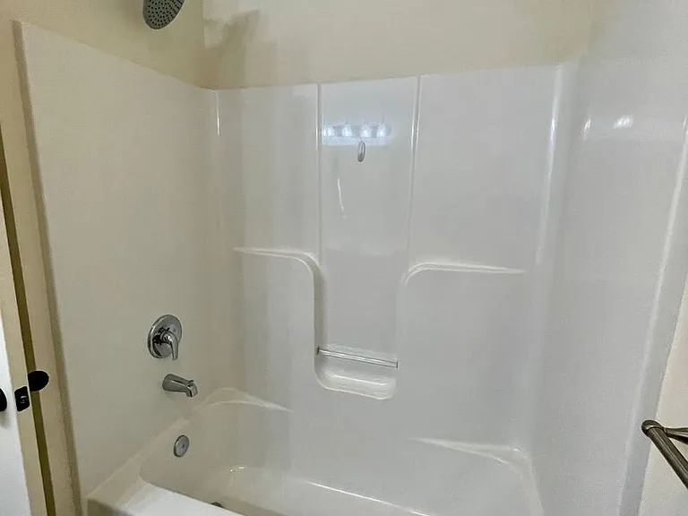 1023 Wellington Dr — Photo 10