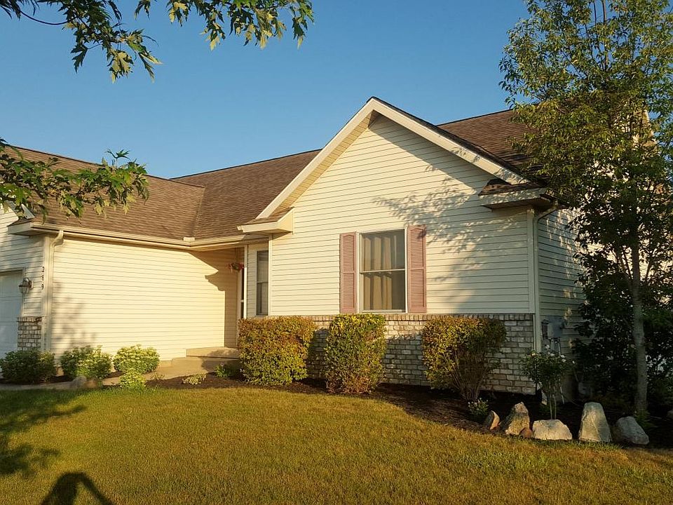1st image of 289 Talon Dr