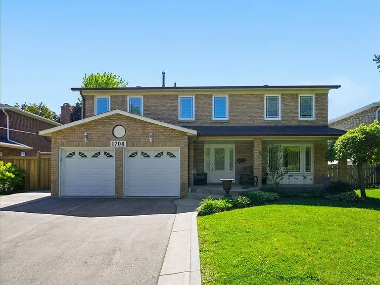 1708 Woodeden Dr — Photo 1