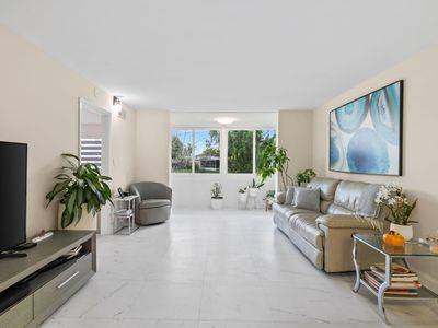 9660 Sunrise Lakes Boulevard #103, Sunrise, FL, 33322