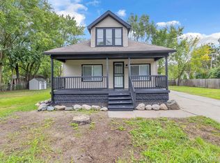 7686 Warwick St, Detroit, MI 48228
