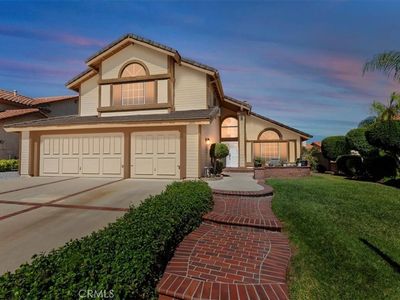 2450 Via Pacifica, Corona, CA, 92882