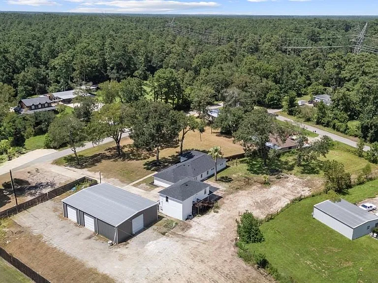 12019 Beth Ln — Photo 45