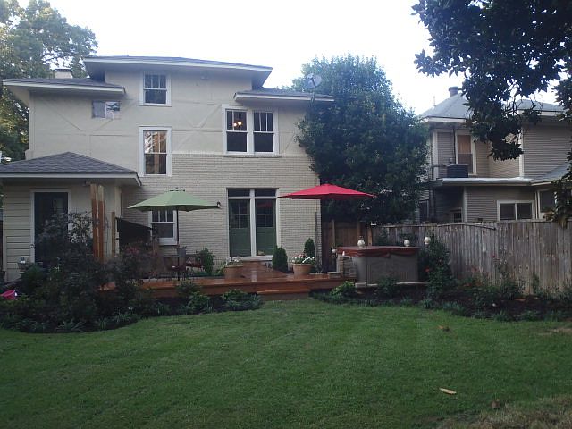 2nd image of 1871 Vinton Ave