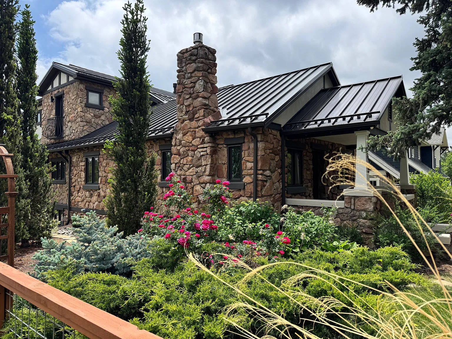 5 bed, 4638 sqft, $10,000 — Photo 1