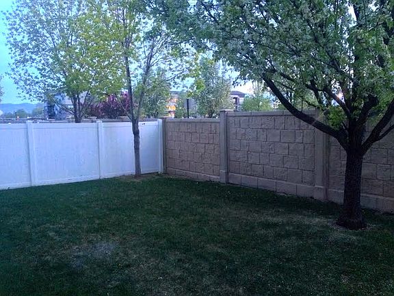 5th image of 10766 S Wyngate Park Dr