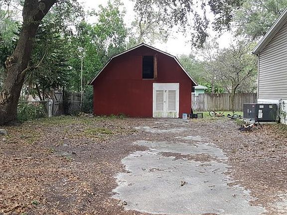 3rd image of 6043 113th Ave