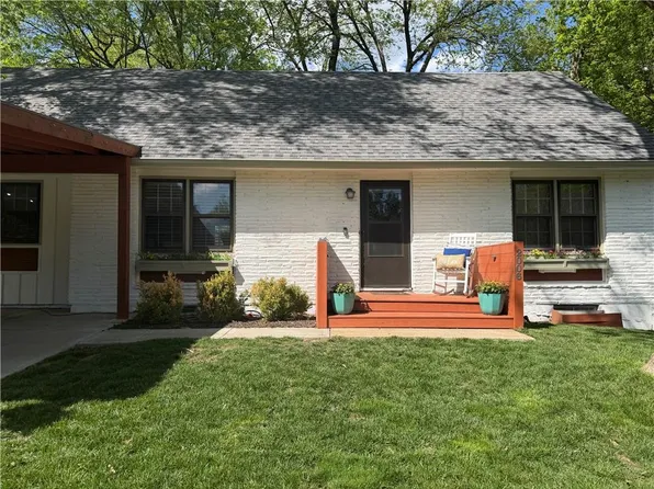 2006 W 71st Ter, Prairie Village, KS 66208