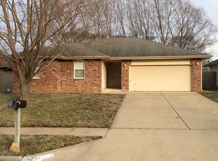 1102 N Colgate Ave, Springfield, MO 65802