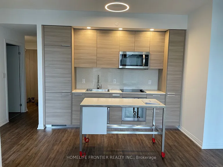 75 Canterbury Pl #516 — Photo 2