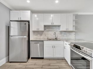 2900 Fiore Way APT 203, Delray Beach, FL 33446