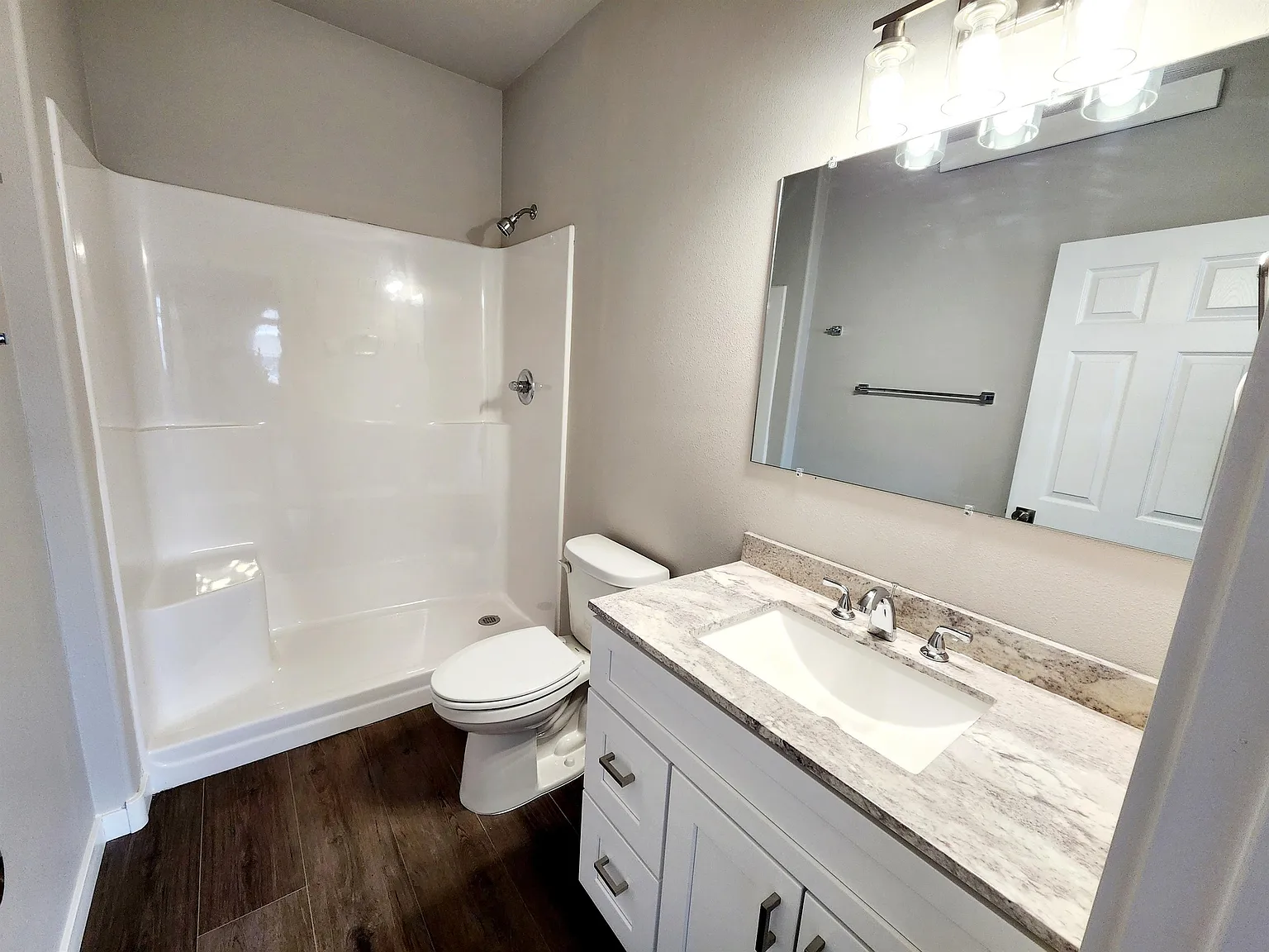 2634 Hennessy Dr. - A — Photo 4