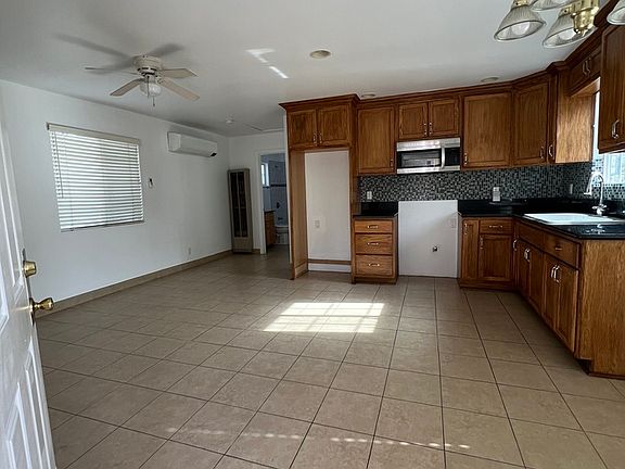 2nd image of 9807 San Antonio Ave #A