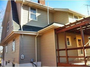 3rd image of 2529 Mundale Ave
