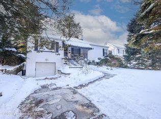 218 Lake Scranton Rd, Scranton, PA 18505