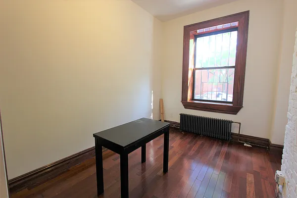 Rented by Compass | media 41