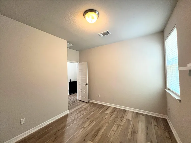 2101 Dillon Pond Ln #B — Photo 27