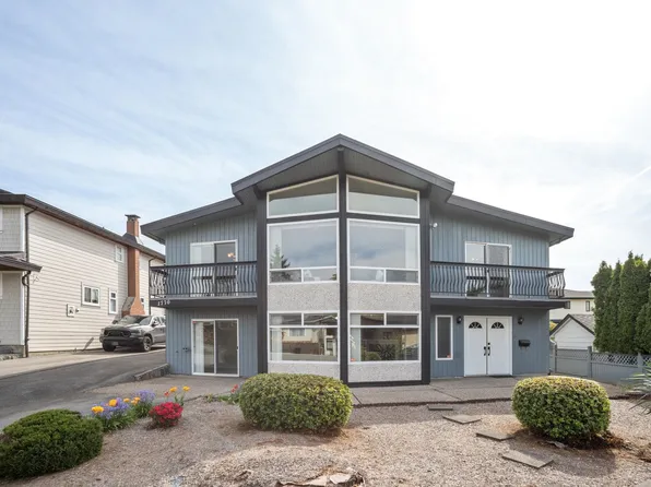 1770 Giles Pl, Burnaby, BC V5A 3K6