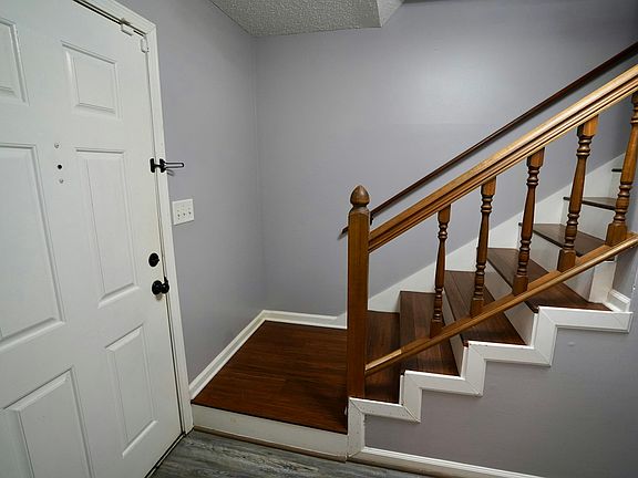2nd image of 338 Jamestown Manor Dr #1
