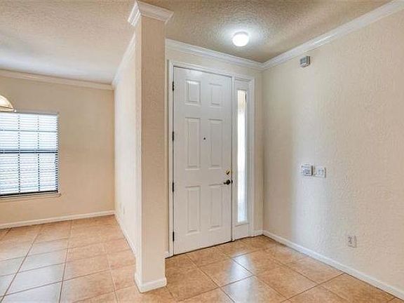 4th image of 120 Calle El Jardin St #203