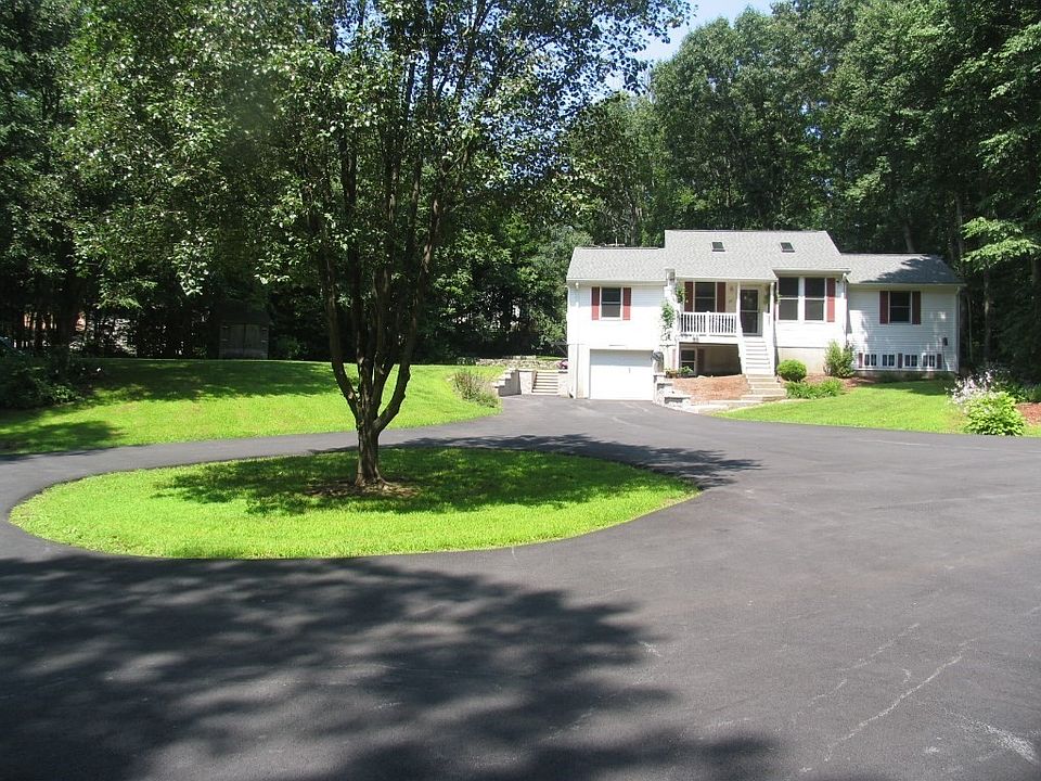 1st image of 85 Thayer St