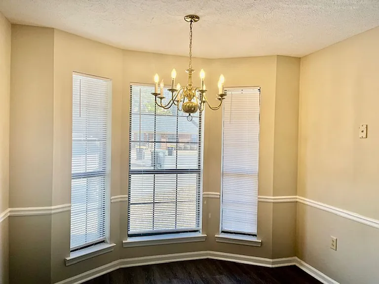 213 Huffaker Rd NW — Photo 4